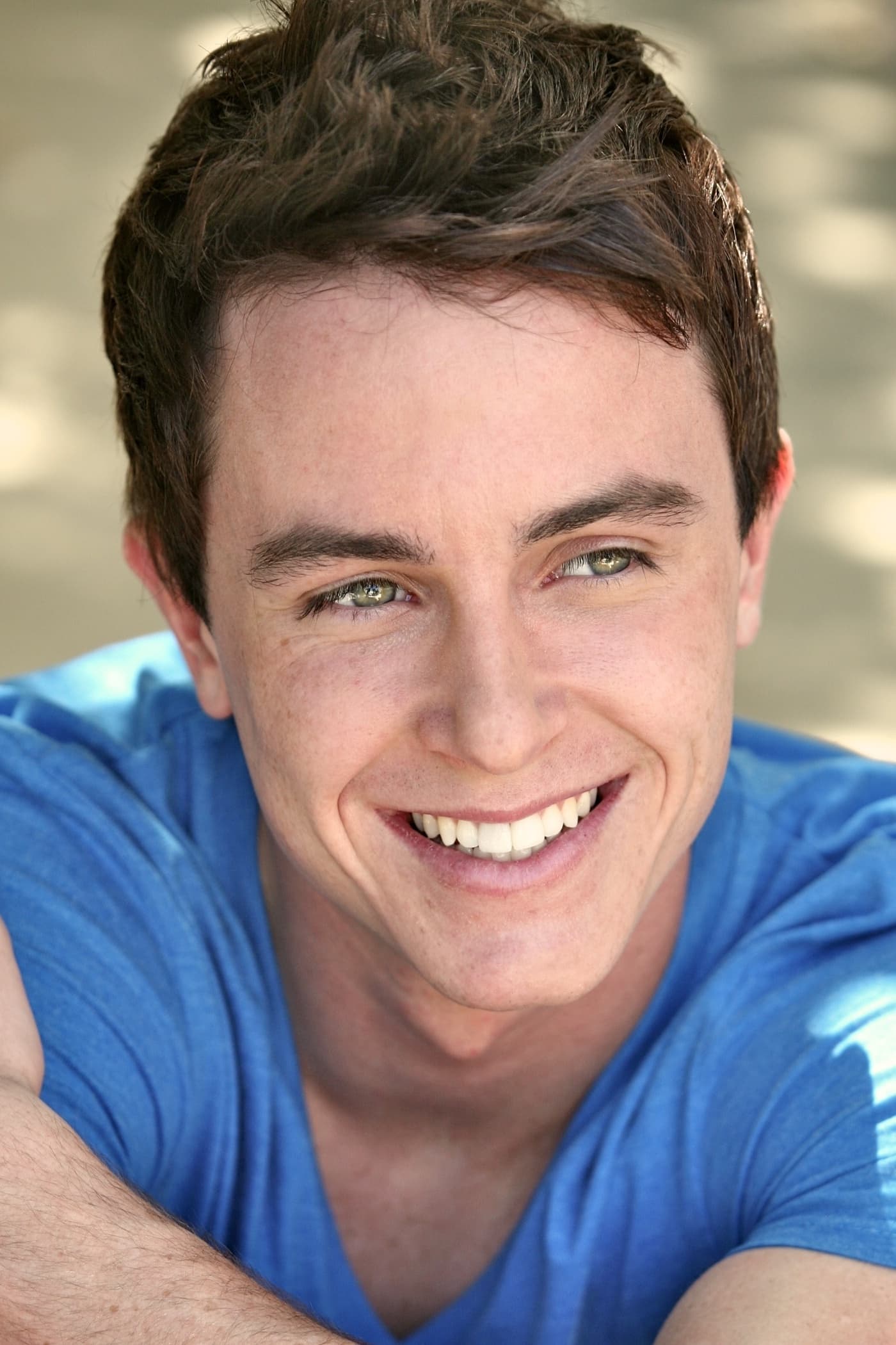 Ryan Kelley (Jordan Parrish) : l'acteur bientôt à Paris ! - FR