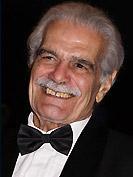 Egypte : Omar Sharif, solidaire avec le peuple, veut le départ de Moubarak