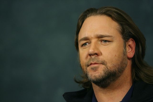 Russell Crowe succède à Marlon Brando dans Superman, The Man of Steel
