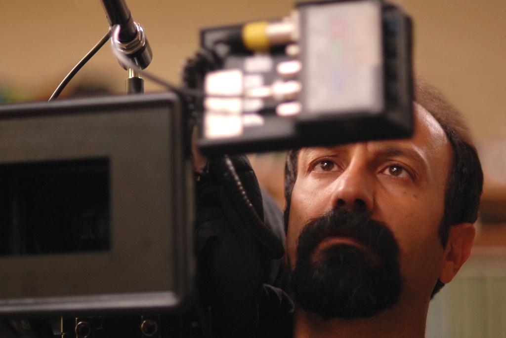 Asghar Farhadi n'entend pas émigrer mais fera son prochain film hors d'Iran