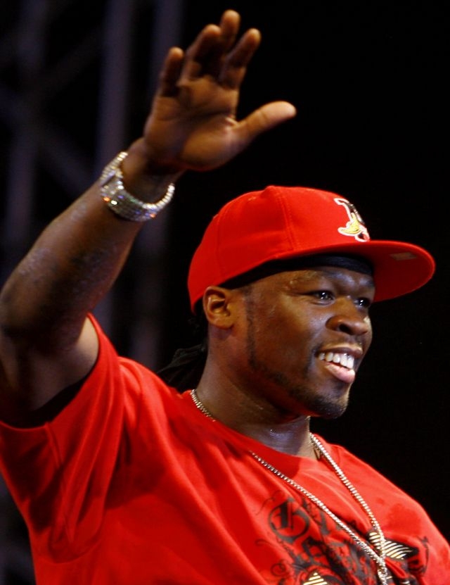 50 Cent jouera les gros bras face à Sly et Schwarzy dans The Tomb