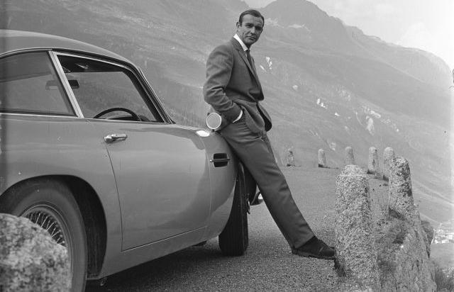 50 ans de James Bond exposés à Londres