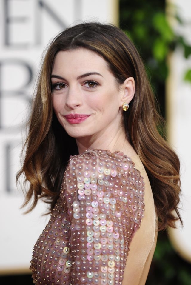 Anne Hathaway dans le Robopocalypse de Spielberg ?