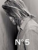 Brad Pitt, mystérieuse égérie du N°5 de Chanel (vidéos)