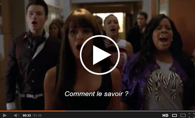 Glee rend hommage à Whitney Houston dans la saison 3 (Extrait)
