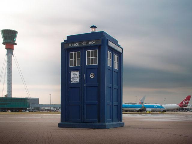 Un aéroport de Londres fête le 50ème anniversaire de Doctor Who