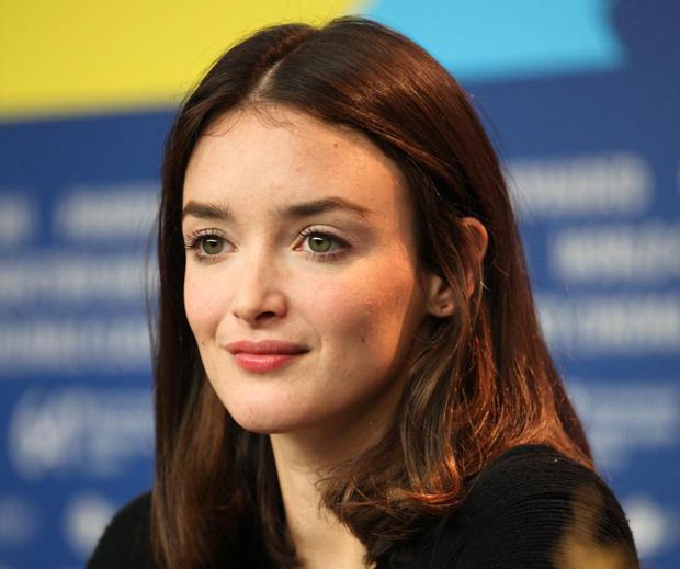 Charlotte Le Bon amoureuse de Joseph Gordon-Levitt pour Robert Zemeckis