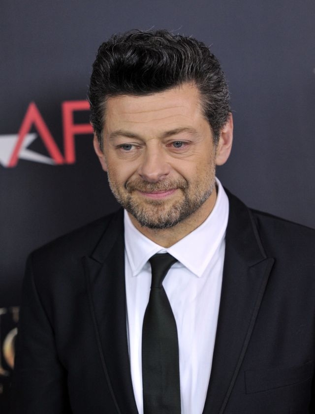 Andy Serkis dans Star Wars VII et Avengers 2