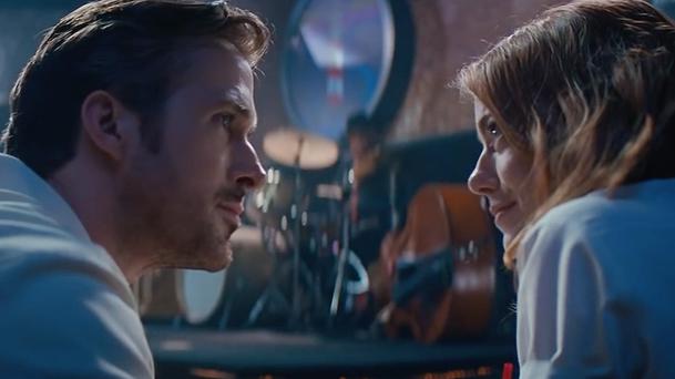 Ryan Gosling en crooner dans la bande-annonce de La La Land