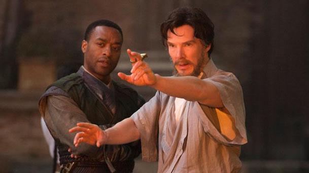 Box Office US : Doctor Strange reste en tête