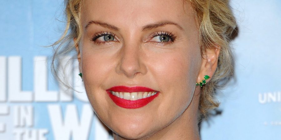 Charlize Theron en blonde atomique pour son prochain film