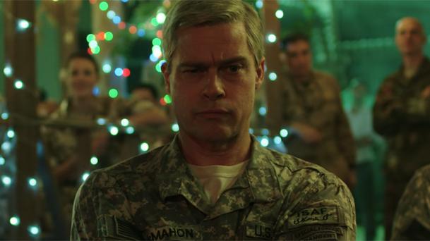 Une première bande-annonce déjantée pour War Machine de Netflix