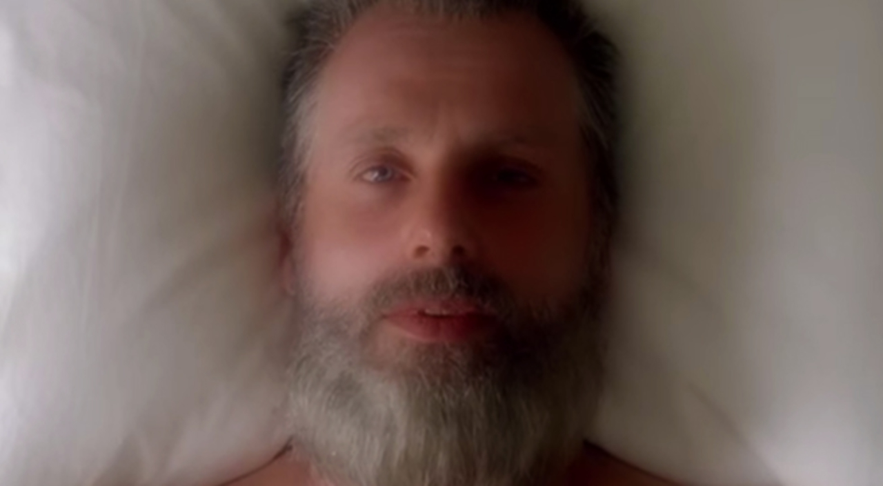 The Walking Dead : l'image du vieux Rick sera expliquée dès le démarrage de la saison 8