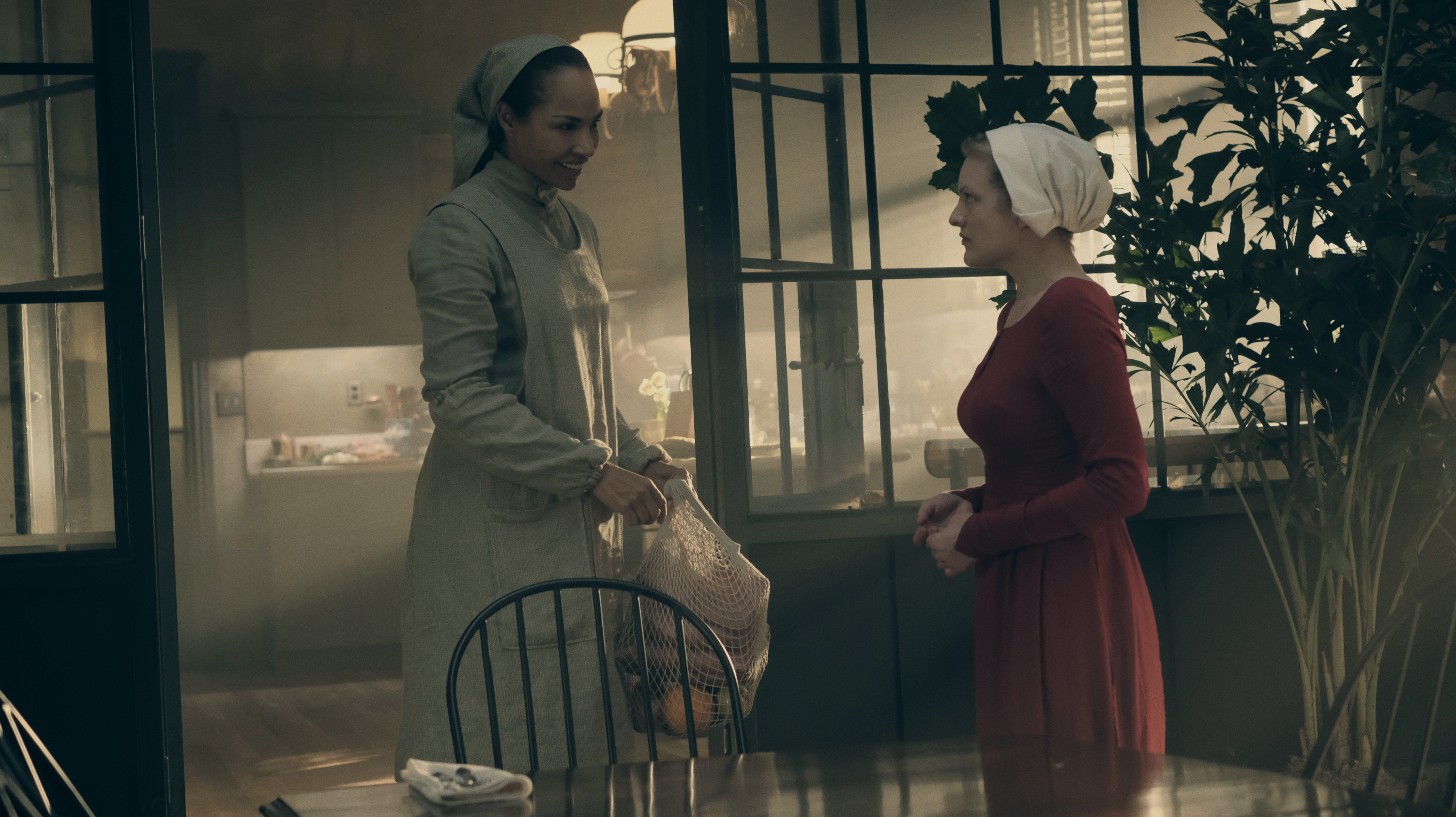The Handmaid’s Tale : une promotion pour Amanda Brugel