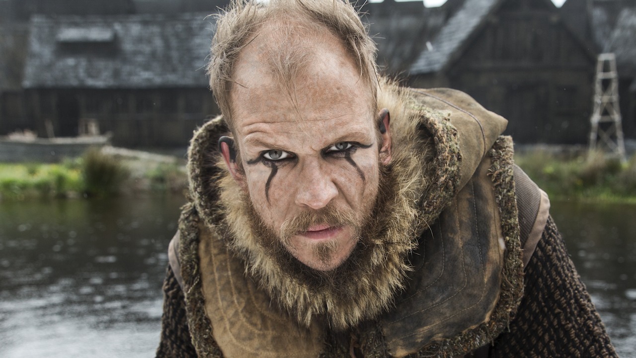 Westworld : Gustaf Skarsgard (Vikings) dans la saison 2