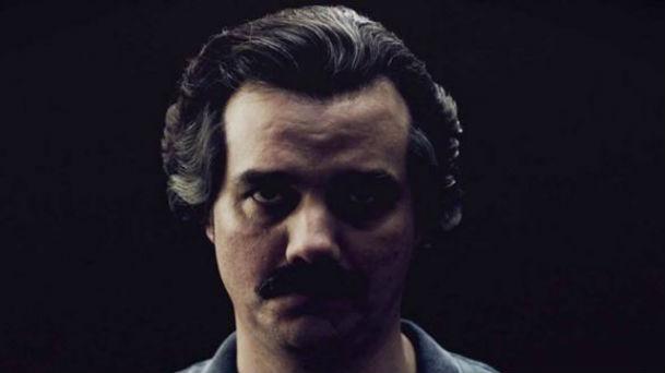 Narcos : le frère de Pablo Escobar réagit à la mort d'un membre de l'équipe