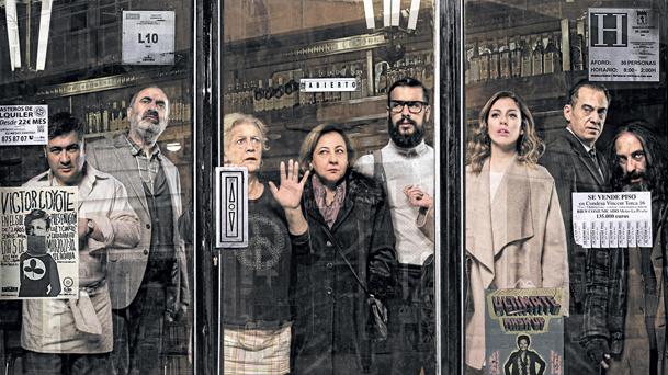 Les Pépites de Netflix : El Bar, le thriller d’Alex de la Iglesia