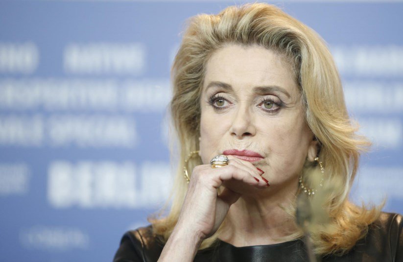 Catherine Deneuve : la tribune du Monde qui passe mal