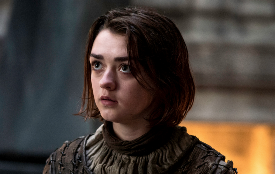 Game of Thrones : Maisie Williams dément la date du retour