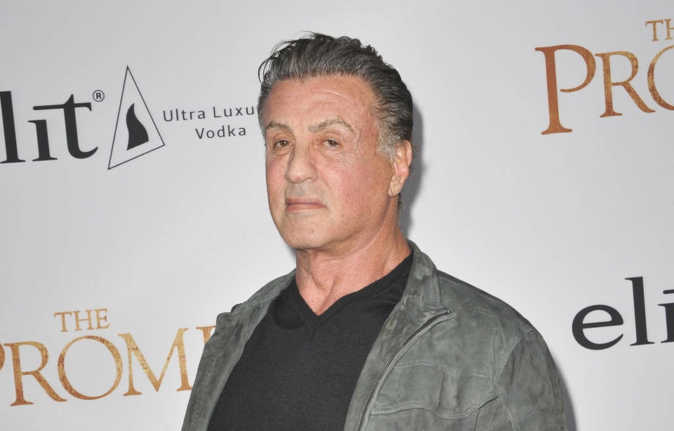 Non, Sylvester Stallone n'est pas mort
