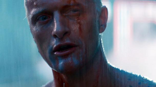 Blade Runner 2049 : Rutger Hauer (le réplicant Roy Batty) ne voit pas l'intérêt du film