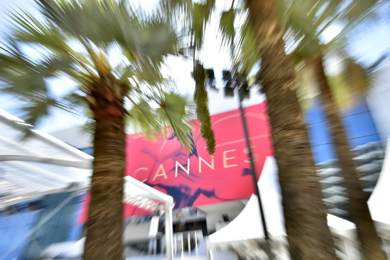 Canneseries déroule son premier tapis rose sur la Croisette