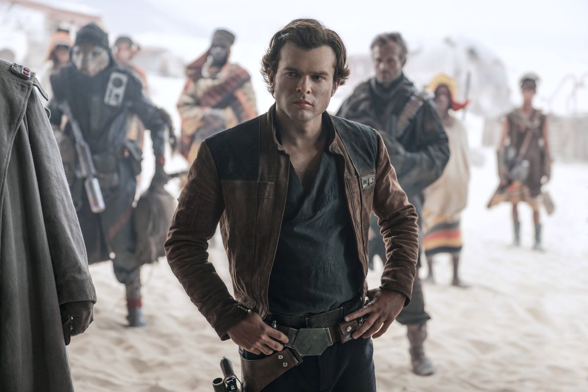 Star Wars : Alden Ehrenreich a signé pour deux autres films après Solo