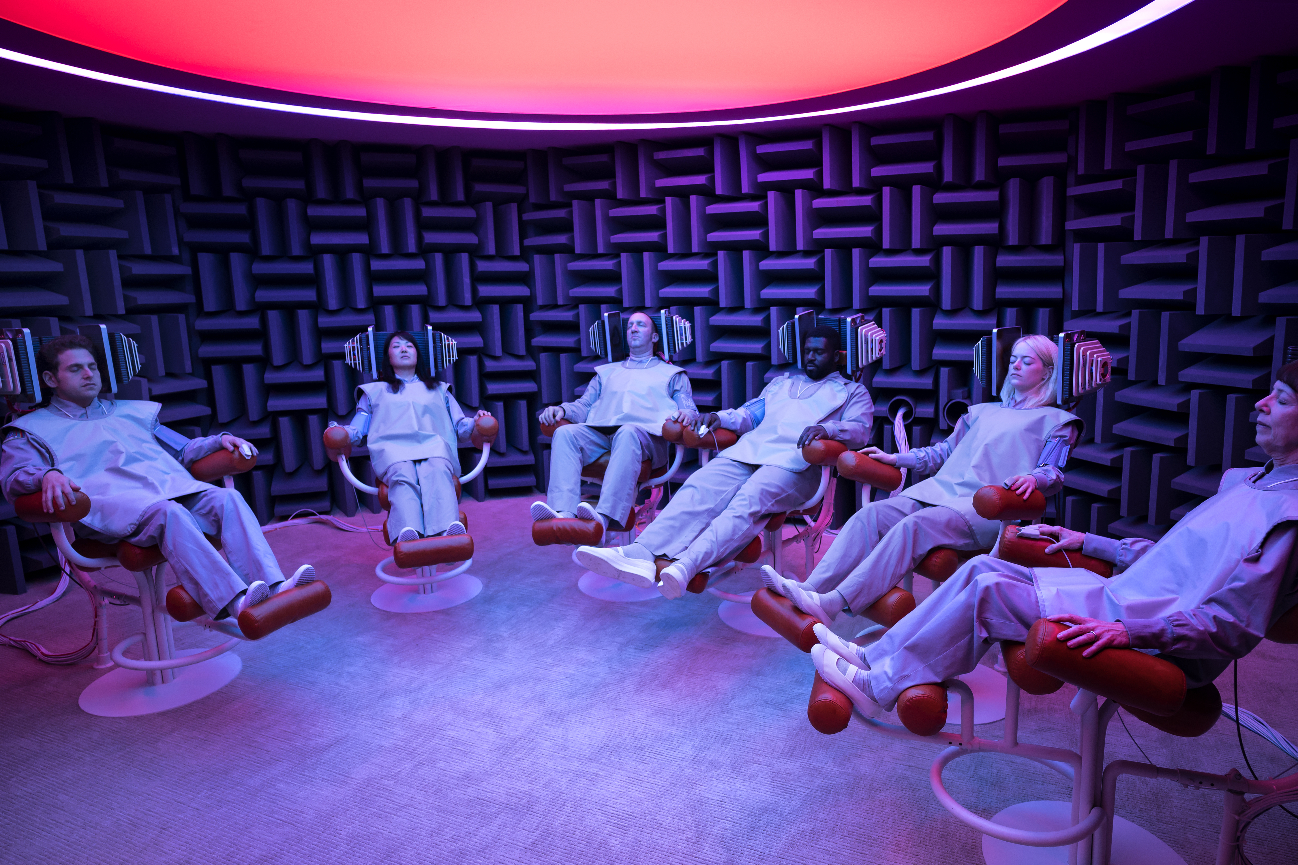 Maniac : premières images de la série Netflix avec Emma Stone et Jonah Hill