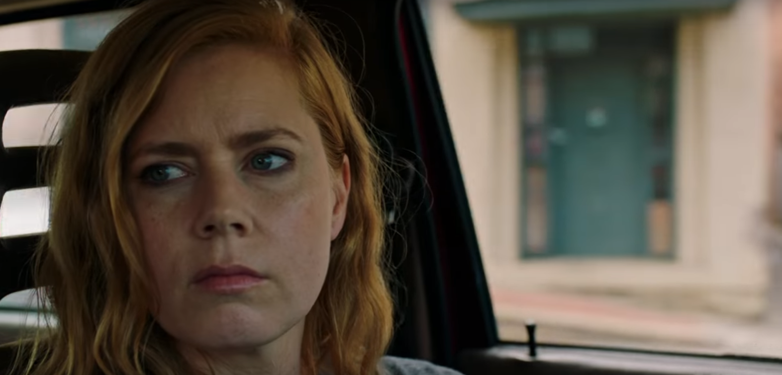 Sharp Objects : ambiance sombre pour la série HBO avec Amy Adams