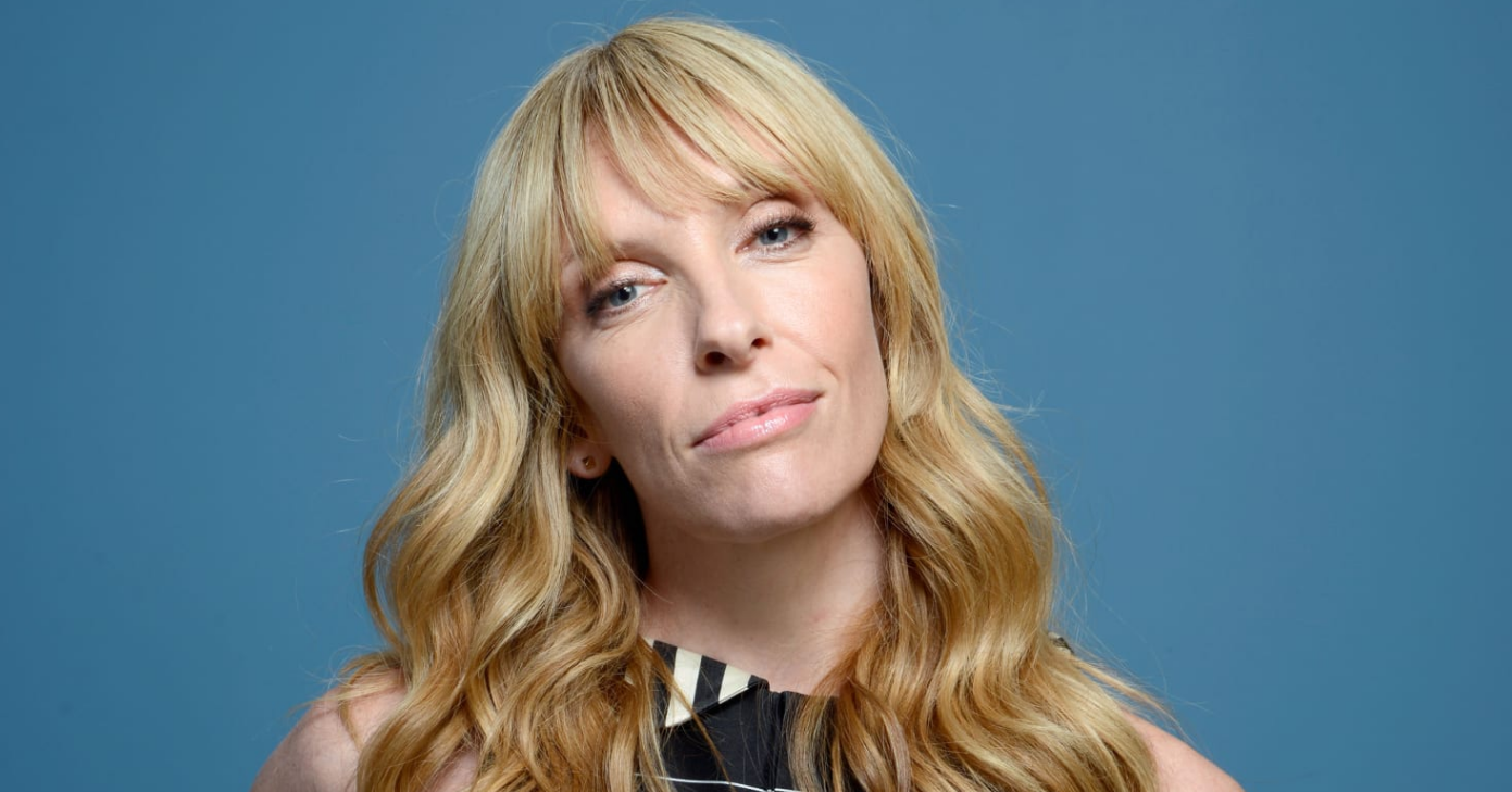 Toni Collette enquête sur une affaire de viol dans la prochaine série Netflix