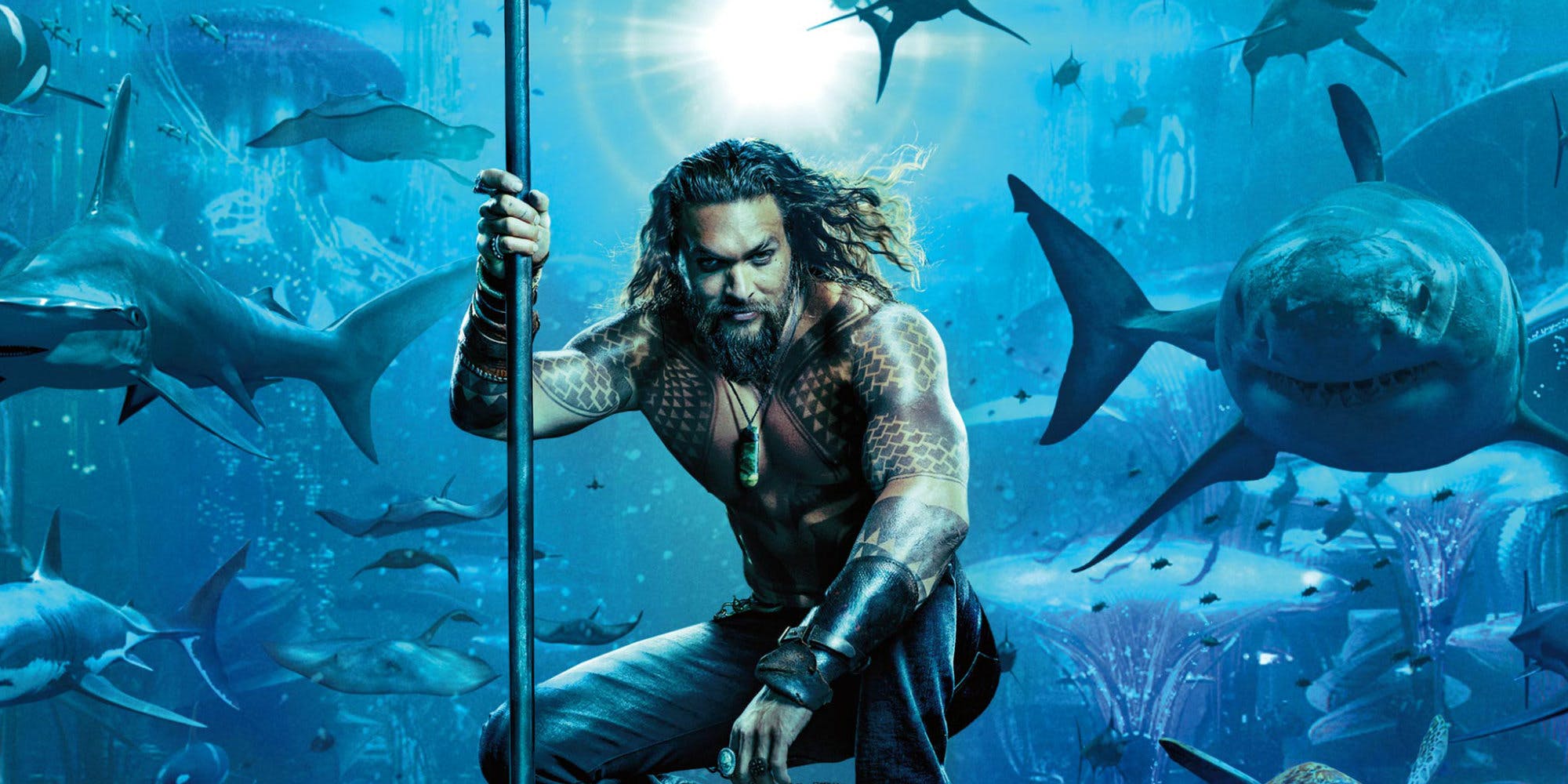 Aquaman présente les armes dans la première bande-annonce