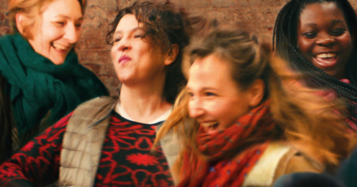 Les Invisibles : gros plan sur des femmes qui en ont