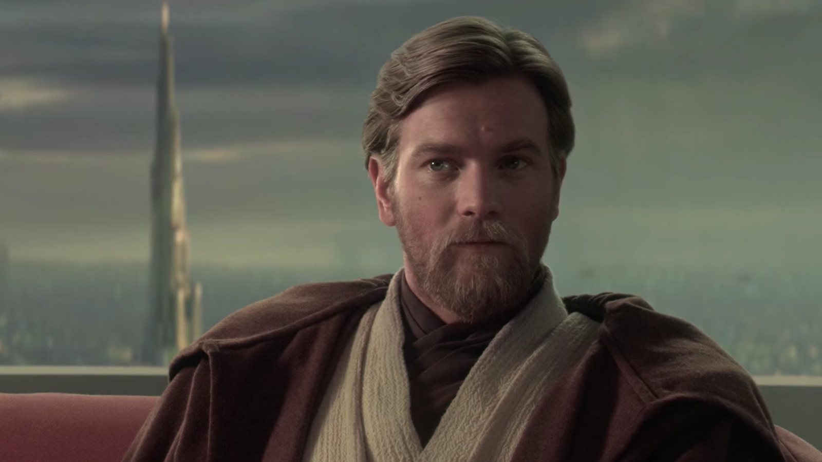 Ewan McGregor en créateur de mode pour la série Netflix de Ryan Murphy