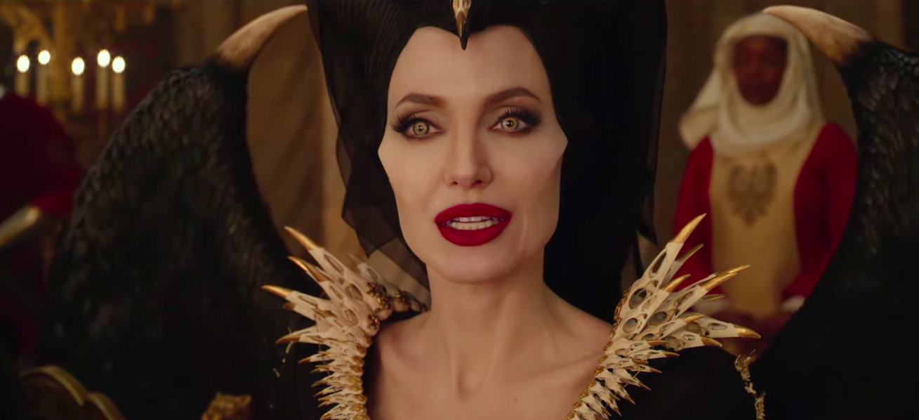 Maléfique 2 : Angelina Jolie face à Michelle Pfeiffer dans ...