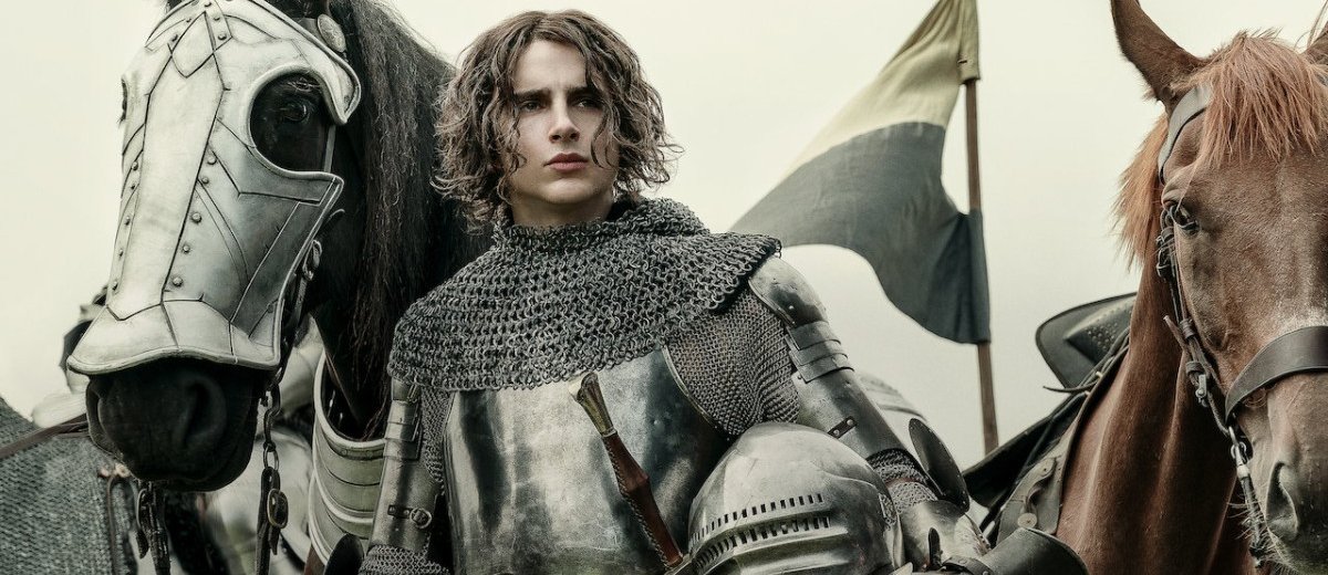 Le Roi : le réalisateur dément avoir plagié Game of Thrones pour la scène de bataille