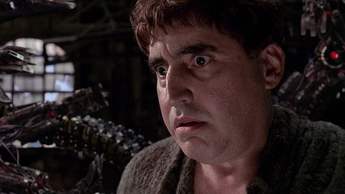Harley Quinn S2 : Alfred Molina prête sa voix à un célèbre méchant de DC