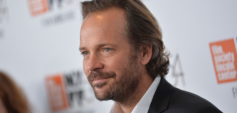 The Batman : Peter Sarsgaard évoque le film dans une drôle de comparaison