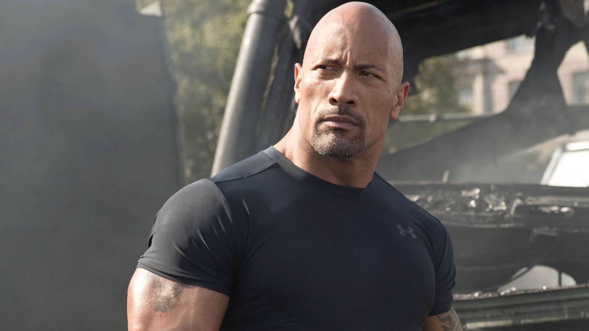 Red Notice : première image de Dwayne Johnson sur le tournage