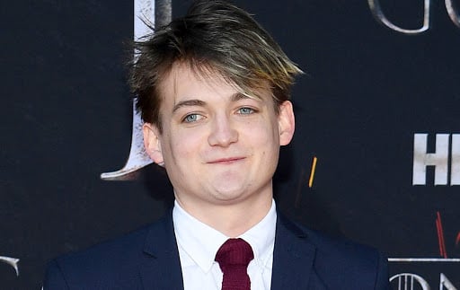 Après Game of Thrones, Jack Gleeson (Joffrey) revient dans une série