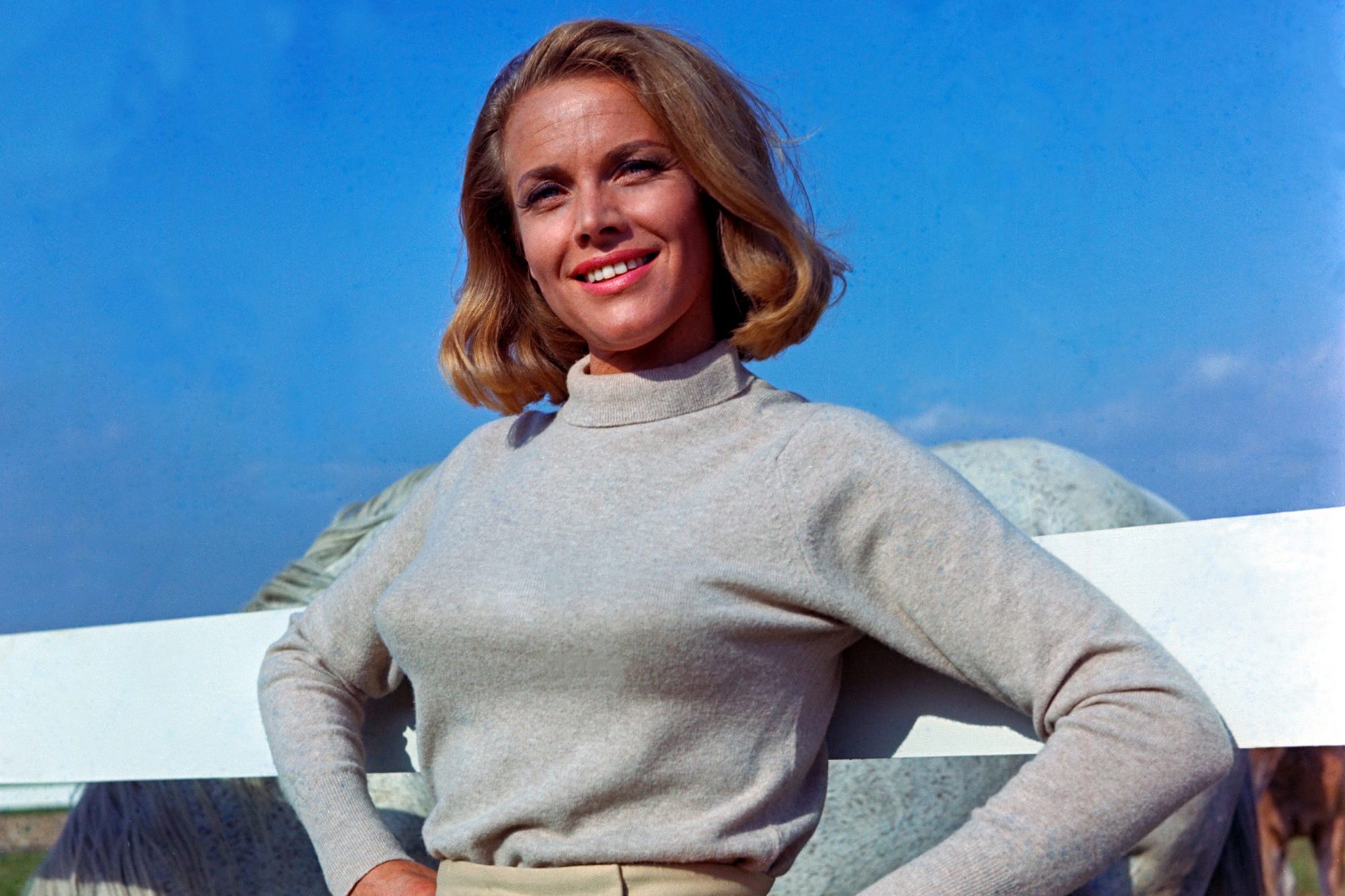 Honor Blackman, Pussy Galore dans Goldfinger, est décédée