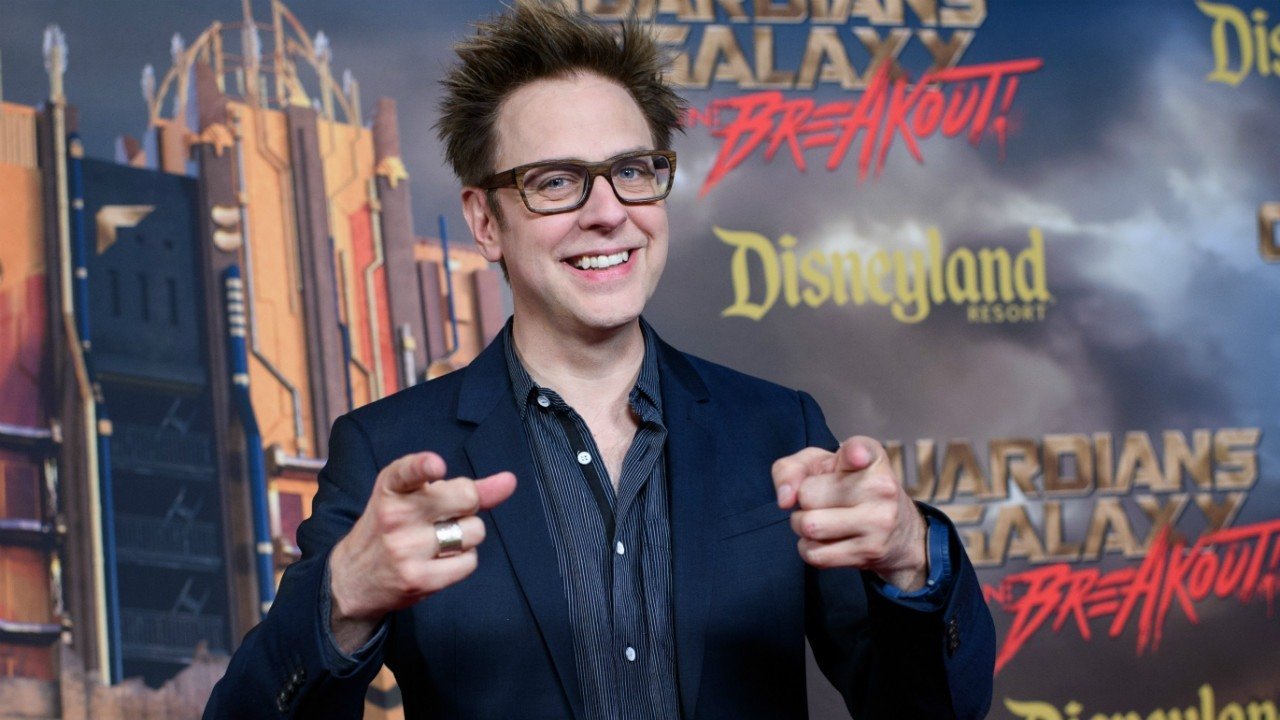 James Gunn partage 10 séries des années 2000 à binge-watcher