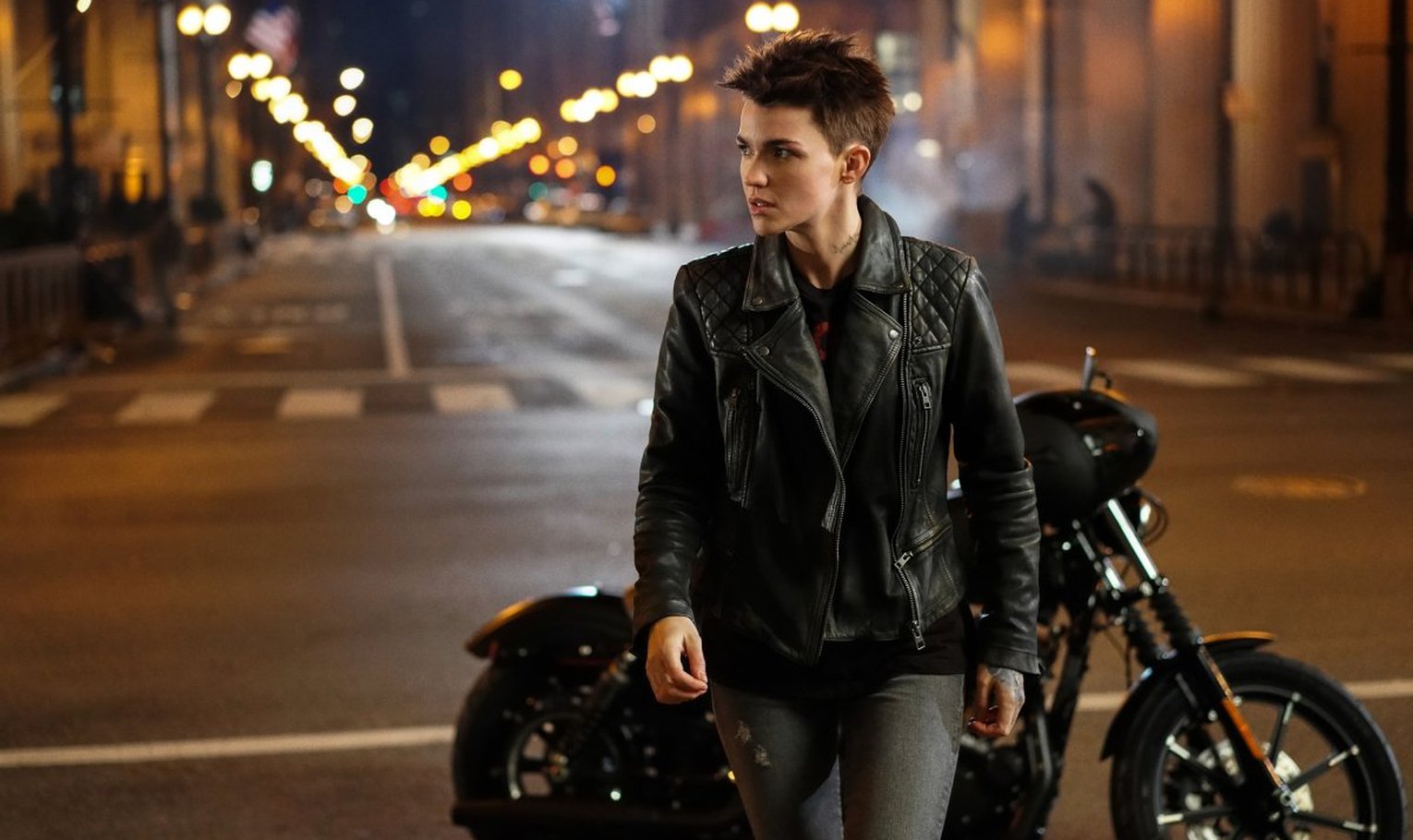Batwoman : Ruby Rose réagit à son départ de la série