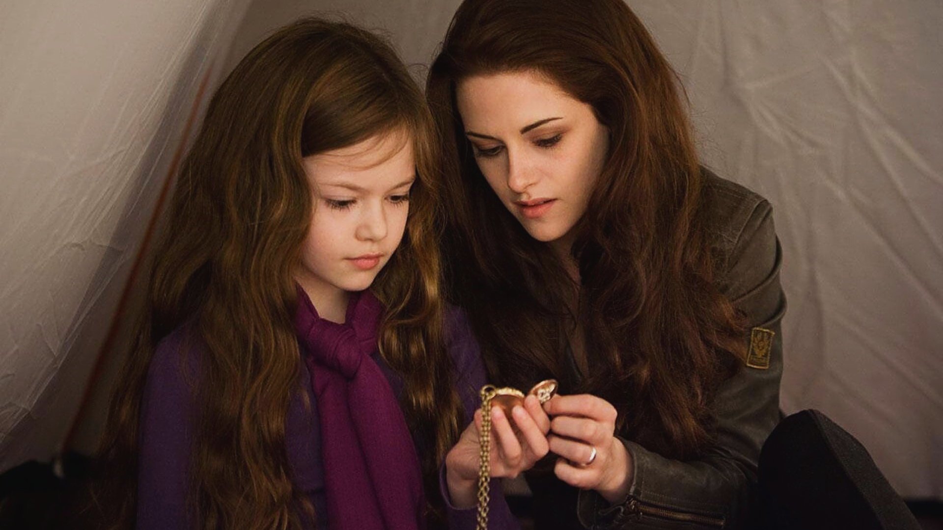 Twilight 5 : que devient Mackenzie Foy (Renesmée) ?