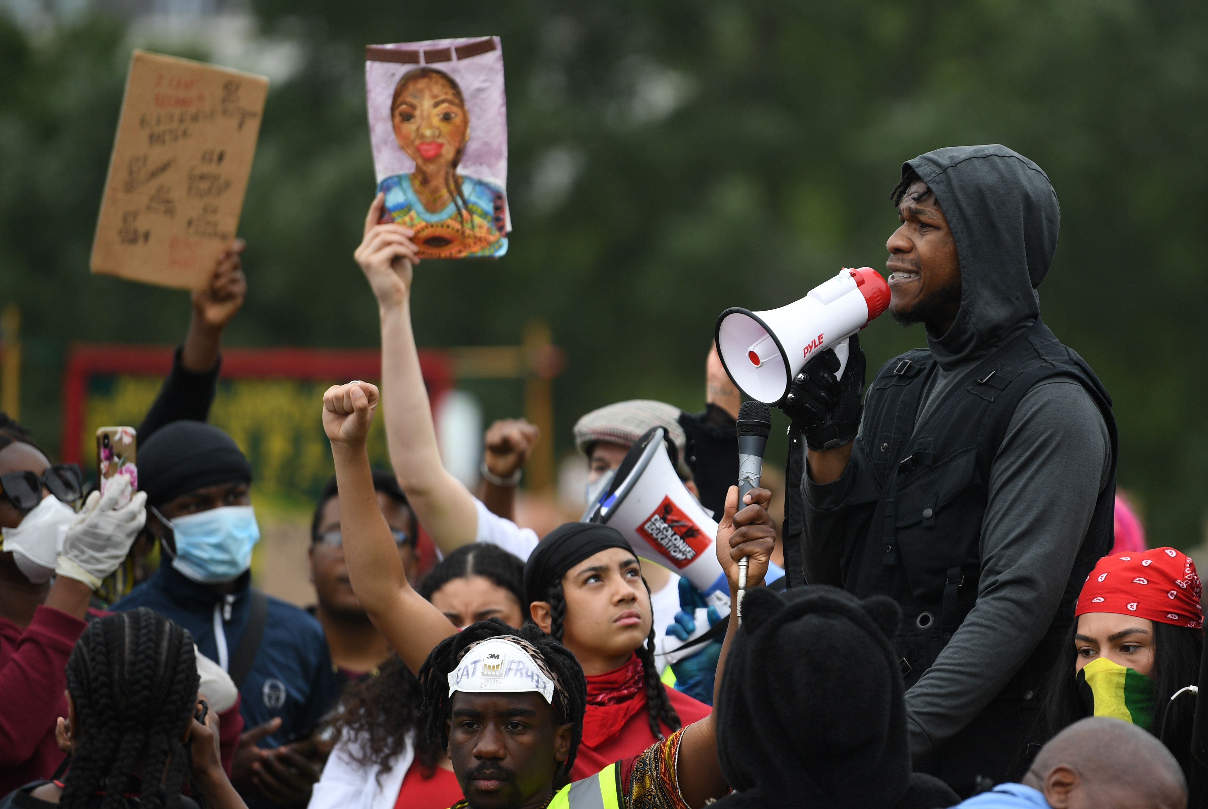 Black Lives Matter : le discours poignant de John Boyega (Star Wars)