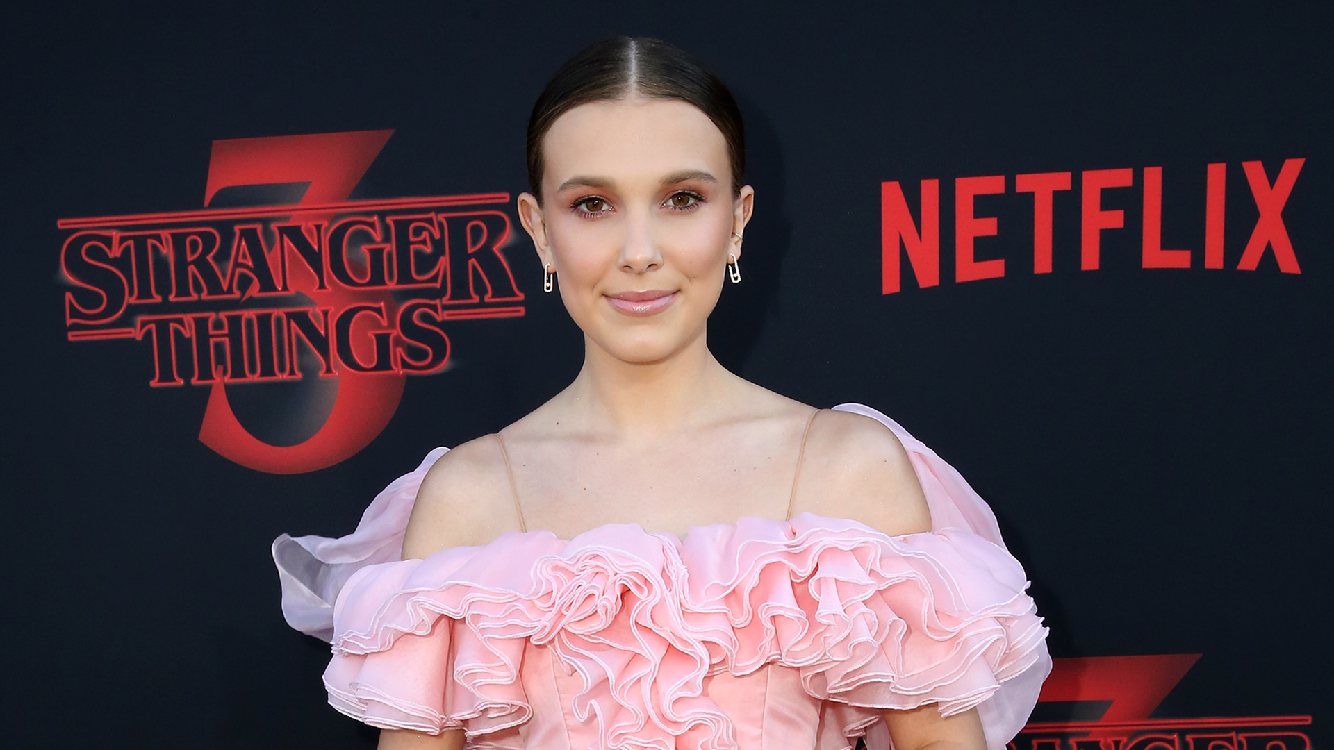 Milly Bobby Brown et Jason Bateman dans l’adaptation Netflix de The Girls I’ve Been