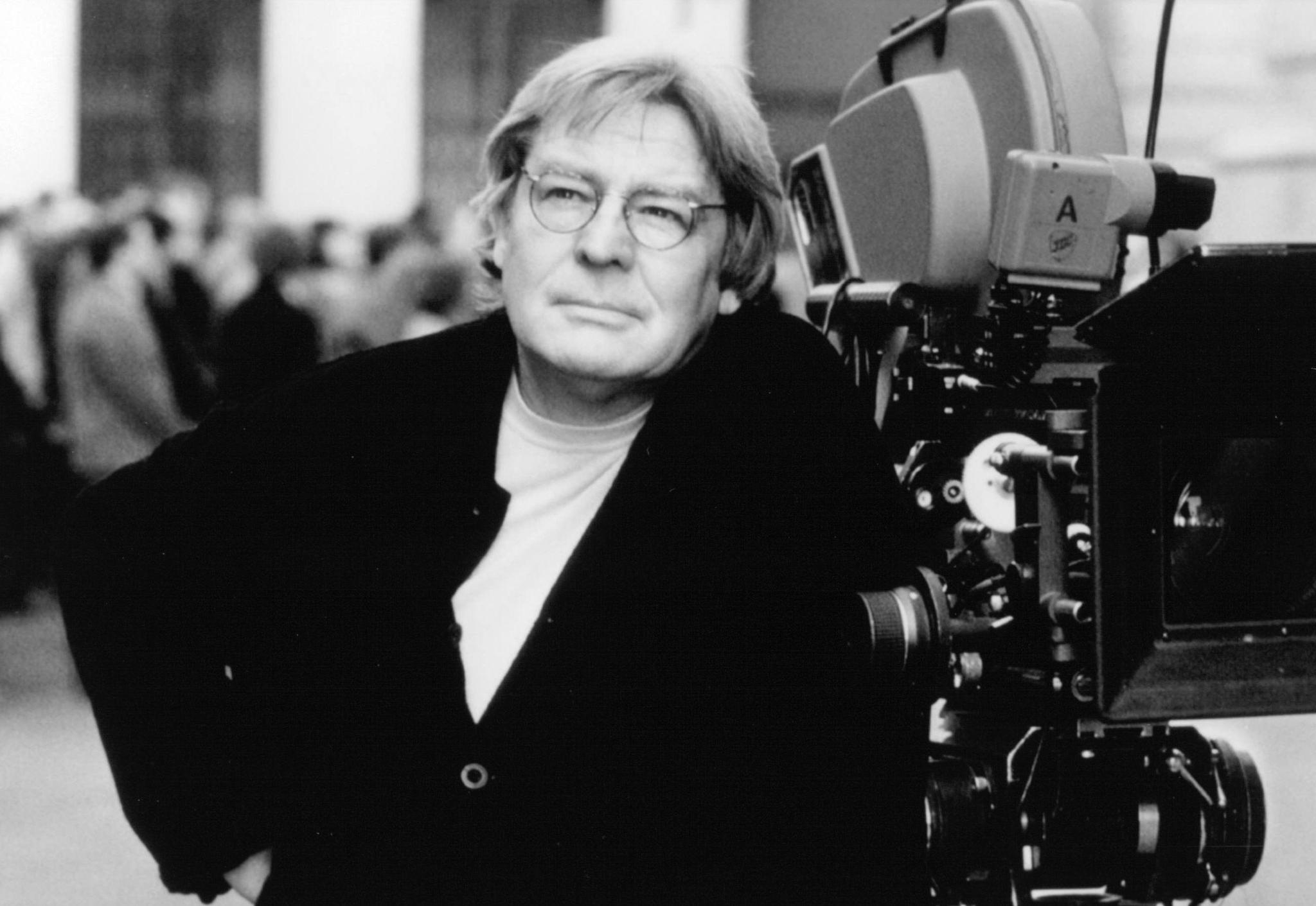 Décès du réalisateur Alan Parker : retour sur une carrière mythique
