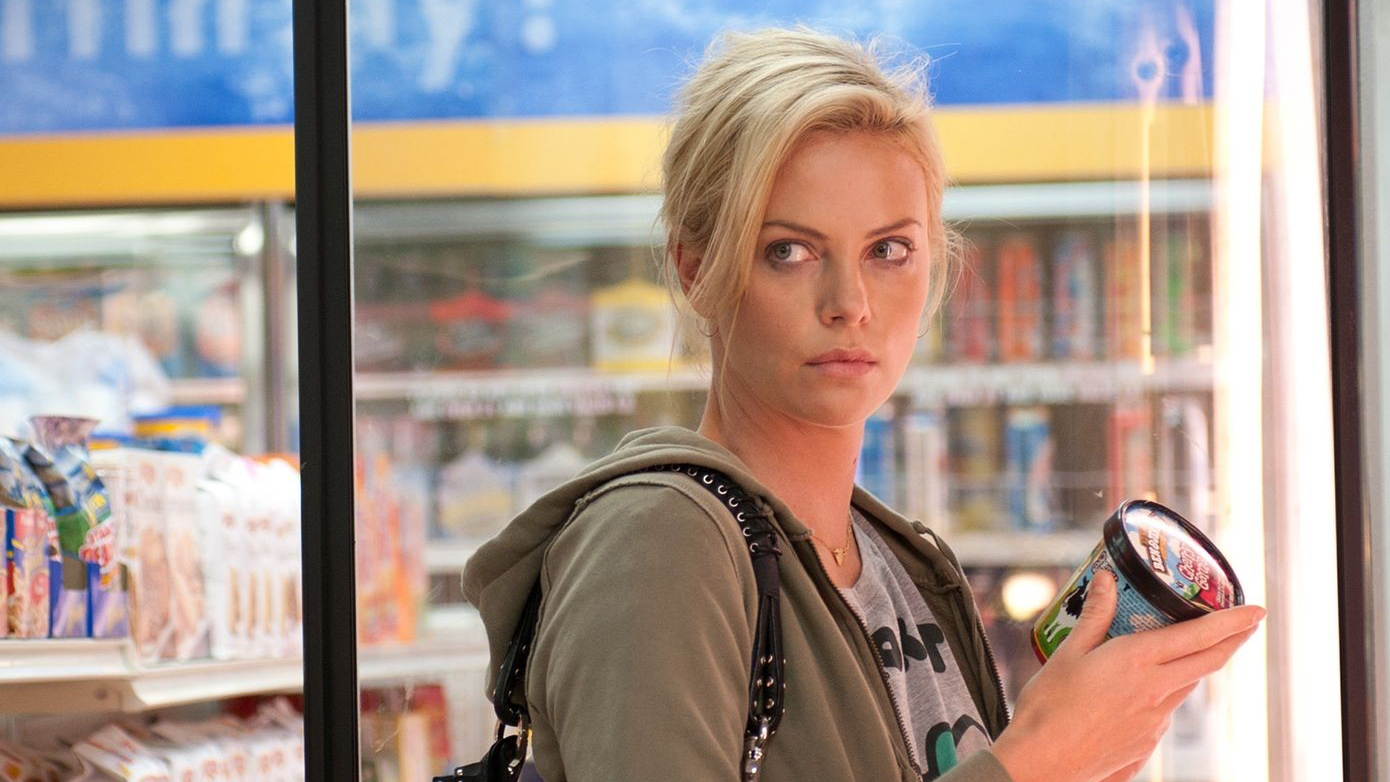 Young Adult sur Netflix : pourquoi la comédie avec Charlize Theron reste-t-elle à part dans le paysage hollywoodien ?