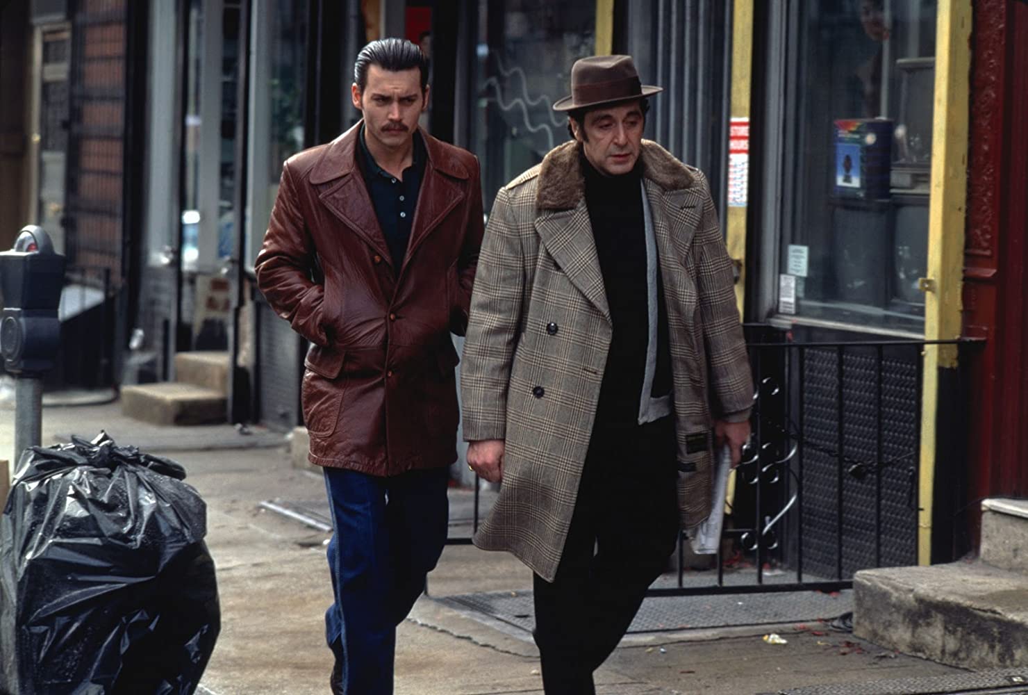 Donnie Brasco sur Netflix : un coussin péteur a scellé la relation Johnny Depp/Al Pacino
