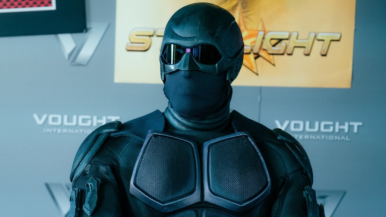 The Boys : pourquoi Black Noir ne parle pas et n'enlève jamais son masque ?