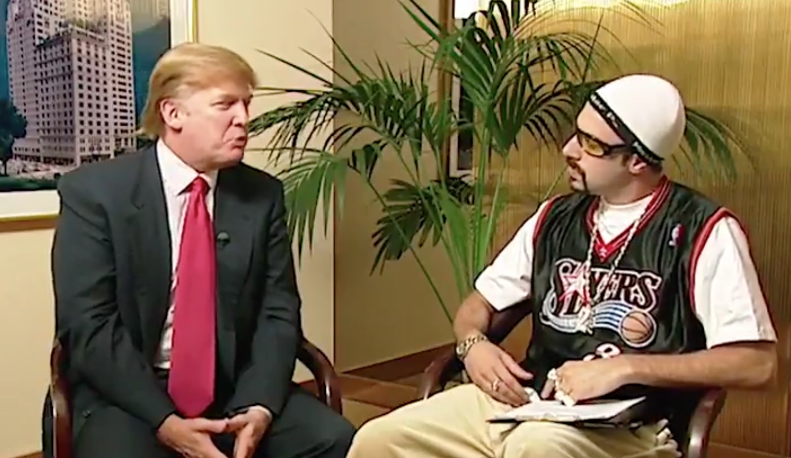 Ali G : Sacha Baron Cohen raconte les dessous de son interview avec Donald Trump
